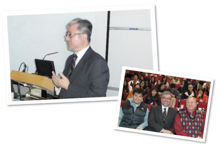 東方物流副營運總經理孫培虎出席一個由香港理工大學主辦的研討會發表演講